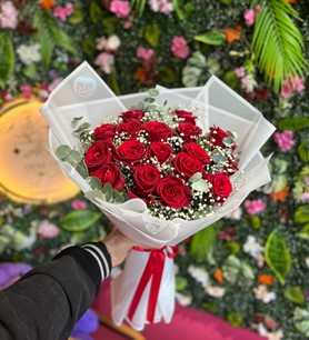15 kırmızı  Gül Buketi